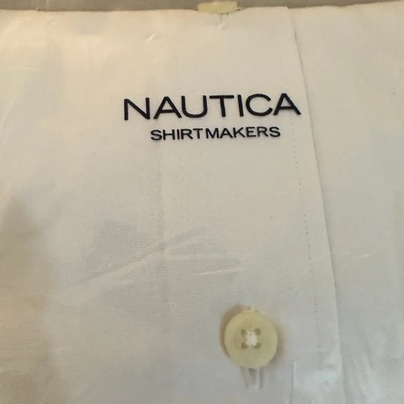 Nautica men’s dress shirt. Size 17;34/35. NWT - Picture 2 of 5